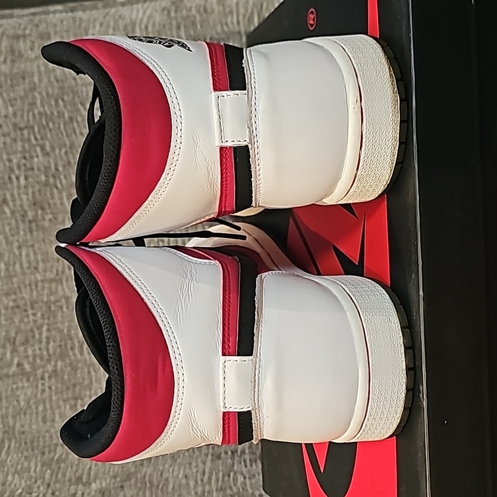 Air Jordan 1 Retro High OG white/black/carmine red - Picture 5 of 10